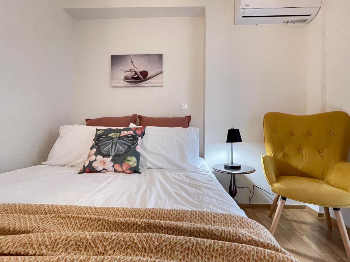 Apartment Athenean - Modern Near Marina Flisvos Athens